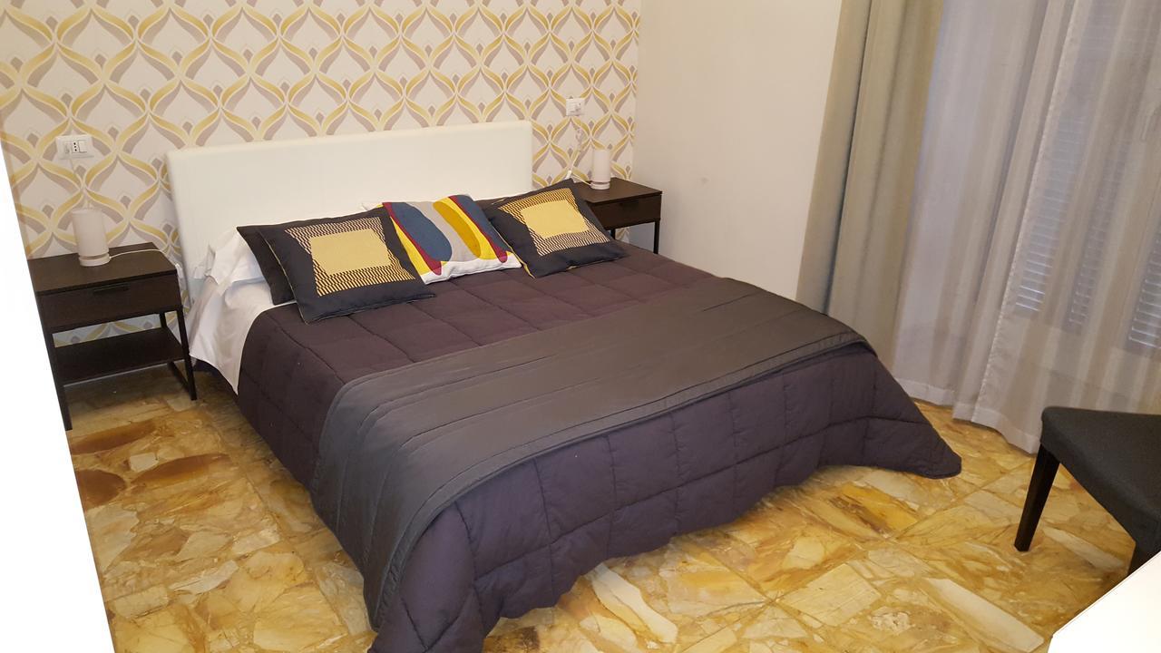 Rettifilo 3* Neapel